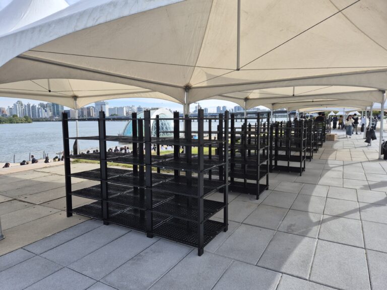 스케쳐스 런 (25년 10월)